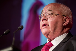 Laurie Oakes delivers the 2015 Press Freedom Dinner keynote address 